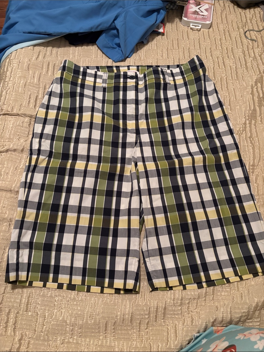 Anne Klein Sport  Plaid Bermuda shirts in White, Navy & Olive size 10